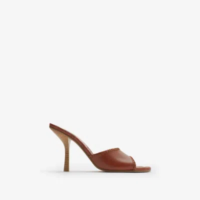 BURBERRY BURBERRY LEATHER CABANA MULES