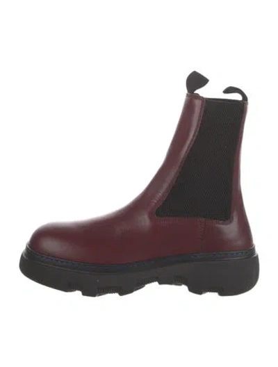 Pre-owned Burberry Leather Chelsea Boots In Burgundy