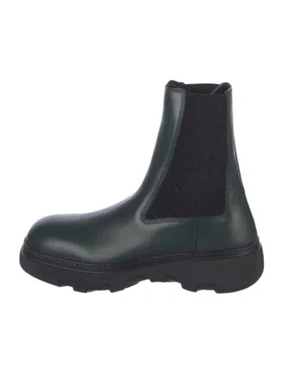 Pre-owned Burberry Leather Chelsea Boots In Green