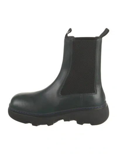 Pre-owned Burberry Leather Chelsea Boots In Green