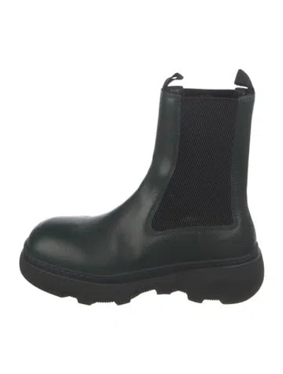 Pre-owned Burberry Leather Chelsea Boots In Green