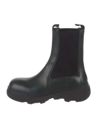 Pre-owned Burberry Leather Chelsea Boots In Green