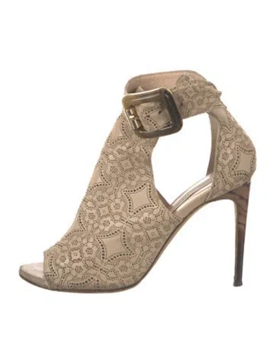 Pre-owned Burberry Leather Lasercut Accents Boots In Neutral