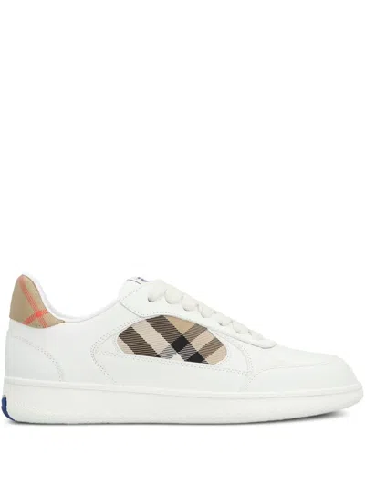 Burberry Low Top Sneakers Padded Collar Rubber Sole In White