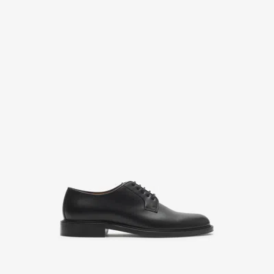 Burberry Equestrian-knight Detail Leather Derby Shoes In Black