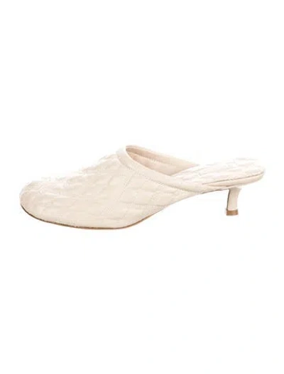 Pre-owned Burberry Leather Mules In Neutral