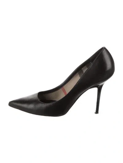 Pre-owned Burberry Leather Plaid Print Pumps In Black