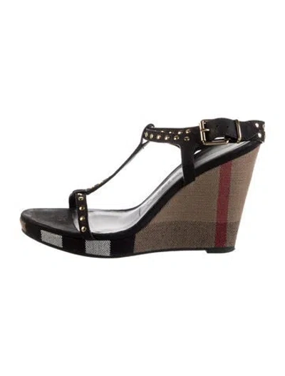 Pre-owned Burberry Leather Plaid Print T-strap Sandals In Black