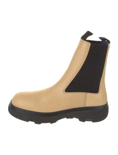 Pre-owned Burberry Leather Printed Chelsea Boots In Neutral