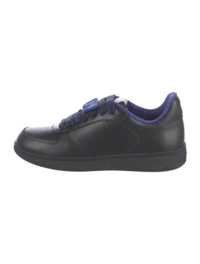 Pre-owned Burberry Leather Sneakers In Black