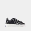 Burberry Check-patterned Low-top Sneakers In Black