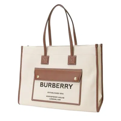 Burberry Ll Md Pocket Dtl Tote Ll6 In Natural Tan