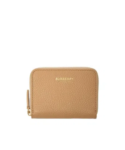 Burberry Logo Logo Zipper Wallet In Pale Almond