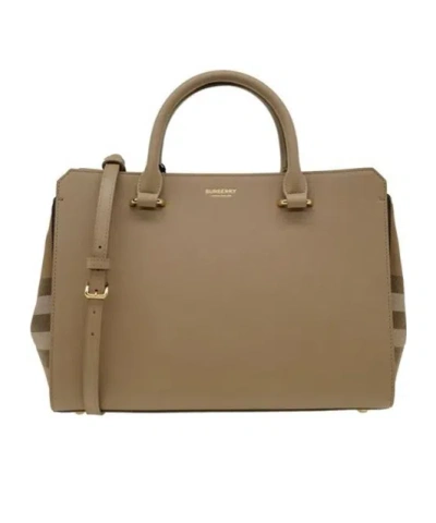 Burberry Logo Shoulder Bag In Green