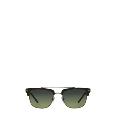 Burberry Logo Sunglasses In Black