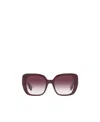 Burberry Logo Sunglasses In Red