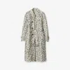 Burberry Long Daisy Lightweight Zip Car Coat In Eccles