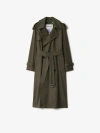 Burberry Castleford Double-breasted Trench Coat In Otter