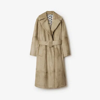 Burberry Belted Goat Shearling Trench Coat In Field