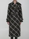 Burberry Nova-check Trench Coat In Snugipcheck