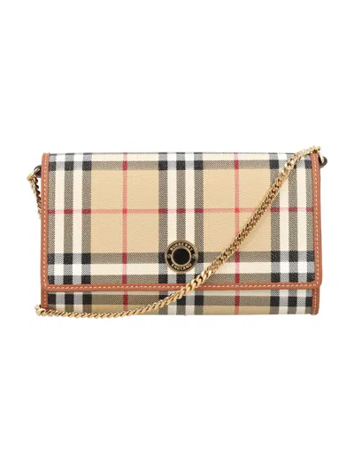 【BURBERRY】LC HANNAH CH DFC◆8108363154367 SNUGIPCHCK Burberry LC HANNAH CH DFC (8108363154367) – LOZURI®