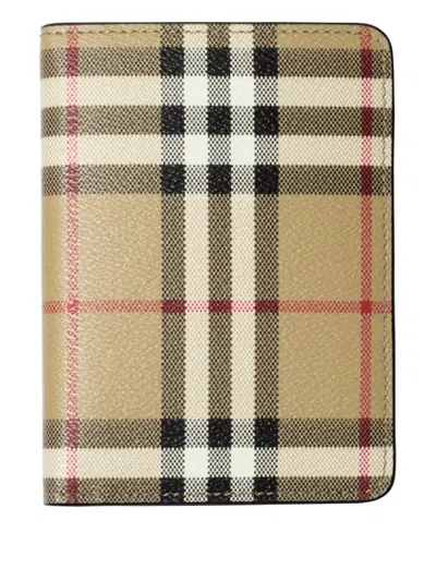 Burberry Ls Passport Cover Dfc In Brown