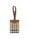 Burberry Luggage Tag In Beige