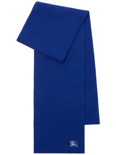 Burberry Luxurious Blue Ribbed Cashmere Scarf For Women