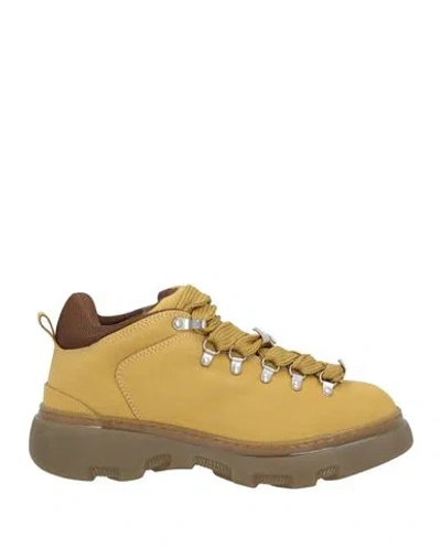 Burberry Man Ankle Boots Mustard Size 7.5 Leather In Yellow