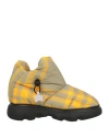Burberry Pillow Boot In Green