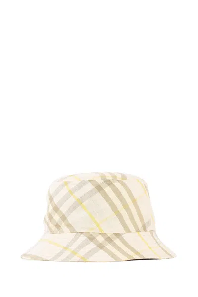 Burberry Controlla Cappello A Secchiello In Lino In Beige