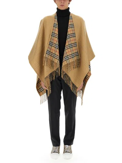 Burberry Mantella Reversibile In Lana Check In Brown