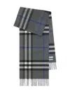 Burberry Marlborugh Grey Wool Scarf In Multi