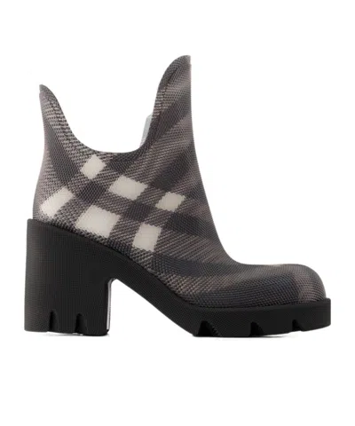 BURBERRY BURBERRY MARSH CHECK-PATTERN SLIP-ON BOOTS
