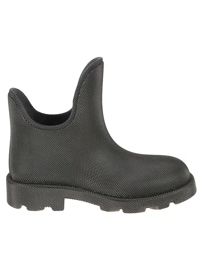 Burberry Marsh Low Boots In Black