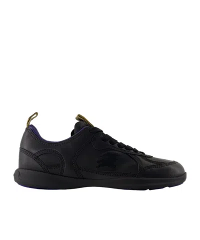 BURBERRY BURBERRY EKD MOTIF LACE-UP SNEAKERS
