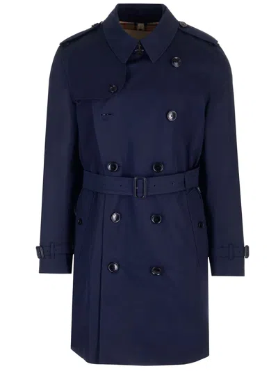 Burberry Medium The Kensington Trench Coat In Blue