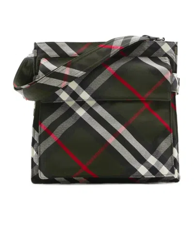 Burberry Medium Trench Tote Bag In Black