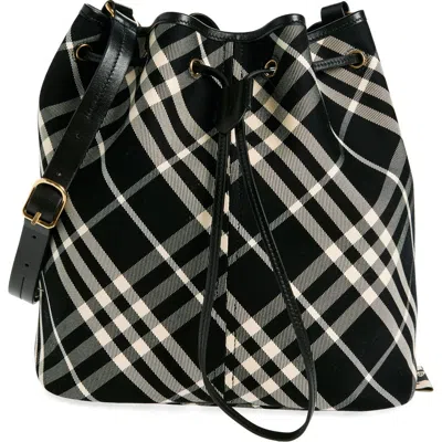 Burberry Ll Md Drawstring Bucket Cj1-tu Nd  Female In Black/calico
