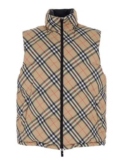 BURBERRY BURBERRY MEN BEIGE SLEEVELESS REVERSIBLE DOWN JACKET WITH HIGH NECK AND ALL-OVER CHECK MOTIF IN TECH