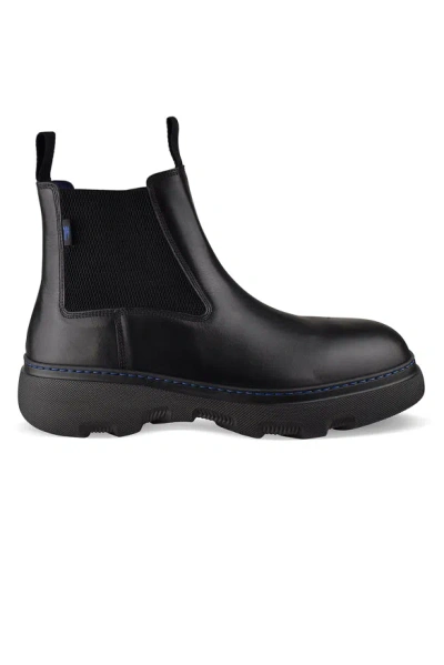 Burberry Men Boots In Black