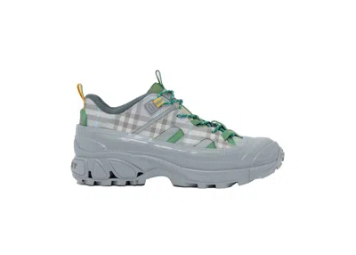 Pre-owned Burberry Men's  Ramsey Check Sneakers In Gray/green
