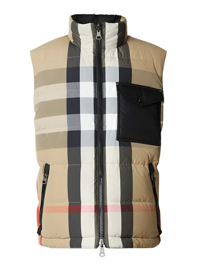 Pre-owned Burberry Men's  Reversible Check Nylon Puffer Gilet In Archive Beige/black In Multi