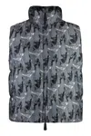 Burberry Parkfield Ekd Vest Monochrome Silver Pattern In Grey