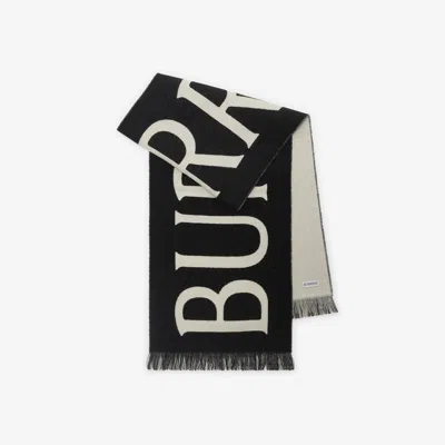 Burberry Merino Wool Scarf With Logo In Black