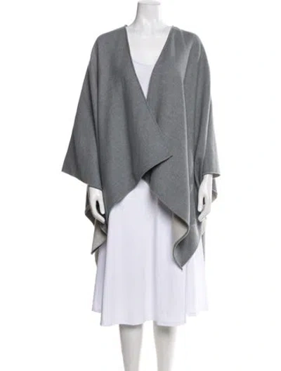 Pre-owned Burberry Merino Wool V-neck Sweater In Gray