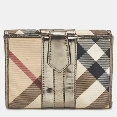Pre-owned Burberry Metallic/beige Housecheck Pvc And Patent Leather French Wallet