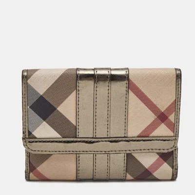 Pre-owned Burberry Metallic/beige Nova Check Pvc And Patent Leather French Wallet