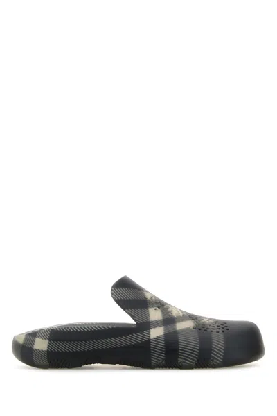 Burberry Mf Stingray Clog Chk-45 Nd  Male In Multicolor