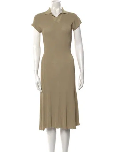 Pre-owned Burberry Midi Length Dress In Neutral